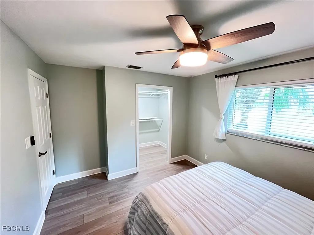 1137 SE 19th Terrace Cape Coral FL 33990