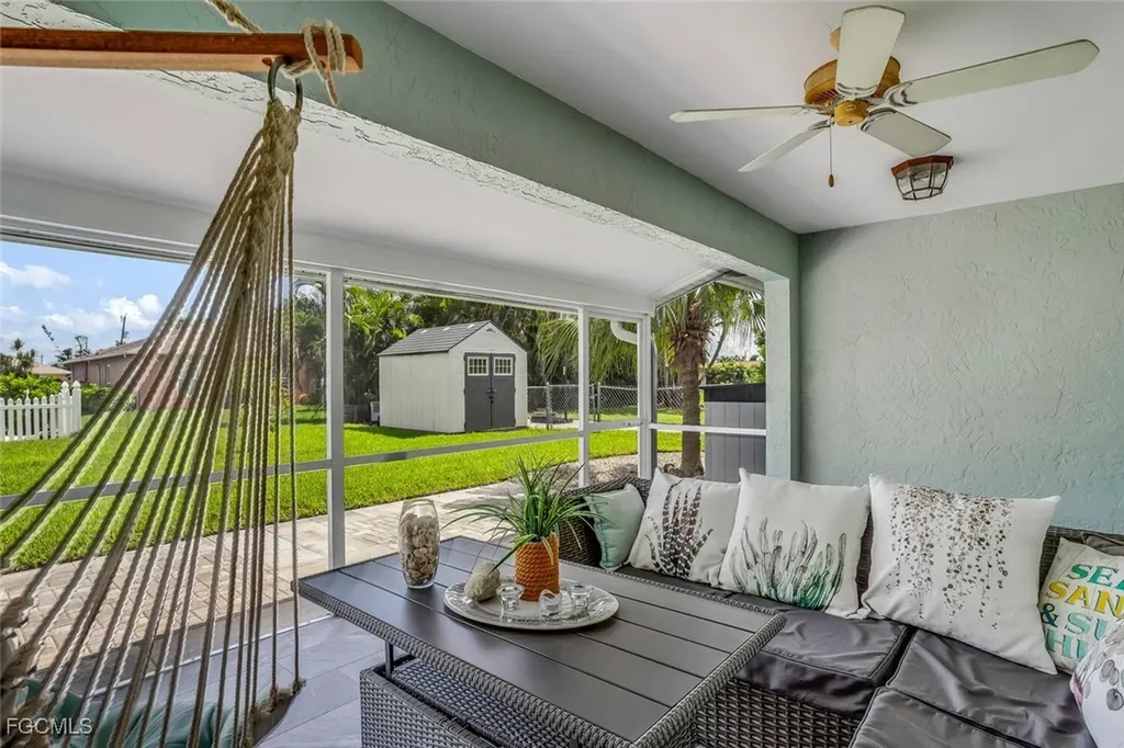 1137 SE 19th Terrace Cape Coral FL 33990