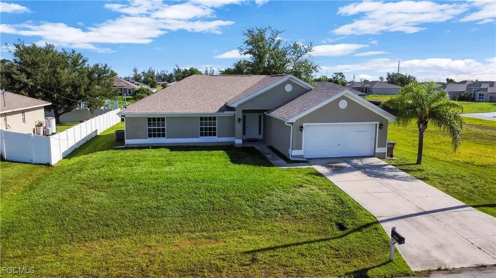109 NW 14th Street Cape Coral FL 33993