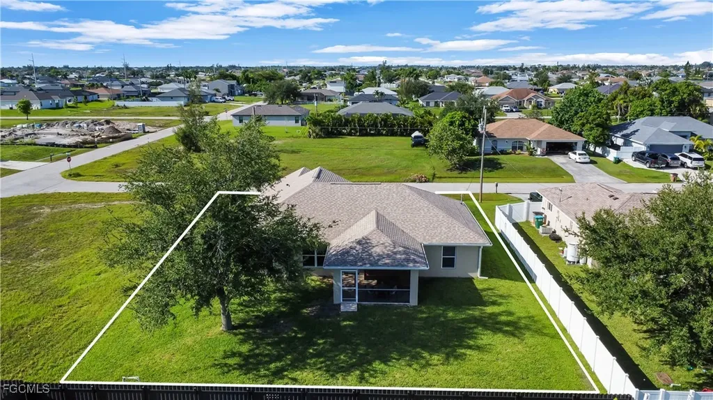109 NW 14th Street Cape Coral FL 33993