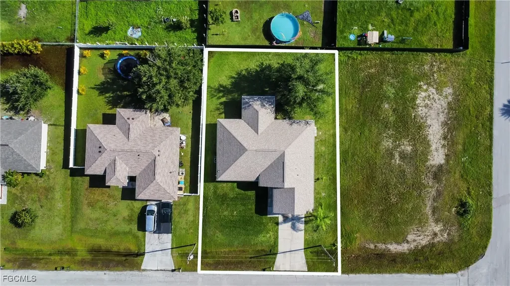 109 NW 14th Street Cape Coral FL 33993