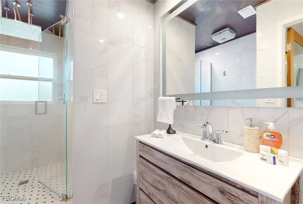 1315 Morningside Drive Naples FL 34103