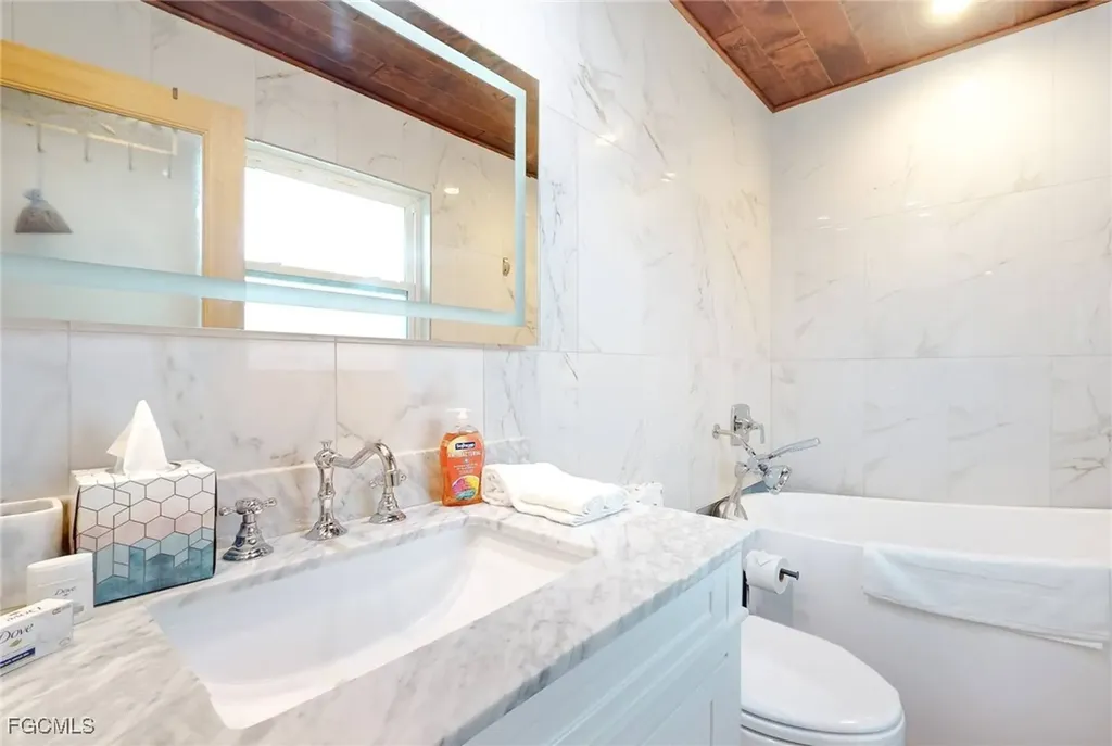1315 Morningside Drive Naples FL 34103