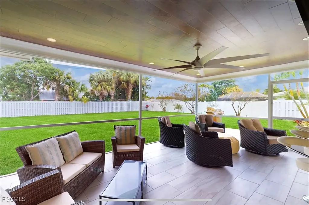 1315 Morningside Drive Naples FL 34103