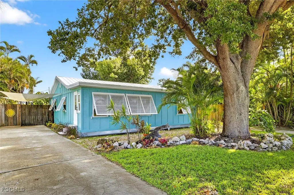 12650 Water Lane Fort Myers FL 33908