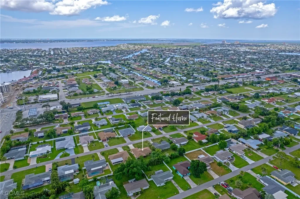 331 SE 47th Street Cape Coral FL 33904