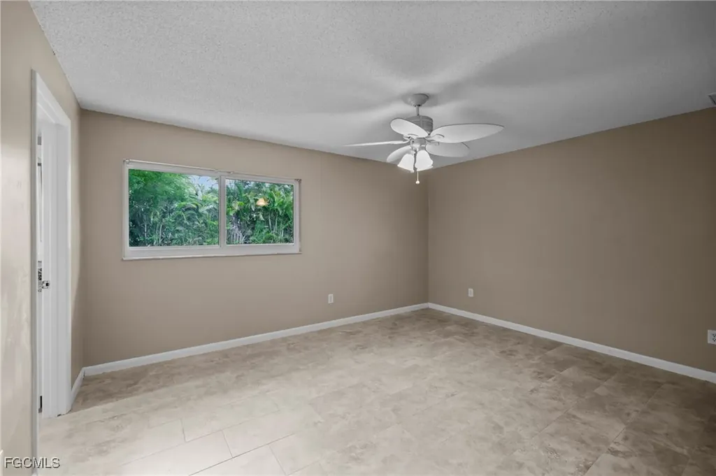 331 SE 47th Street Cape Coral FL 33904