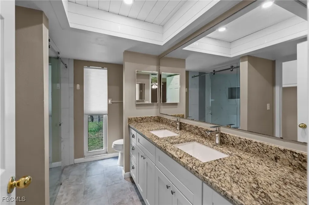 331 SE 47th Street Cape Coral FL 33904