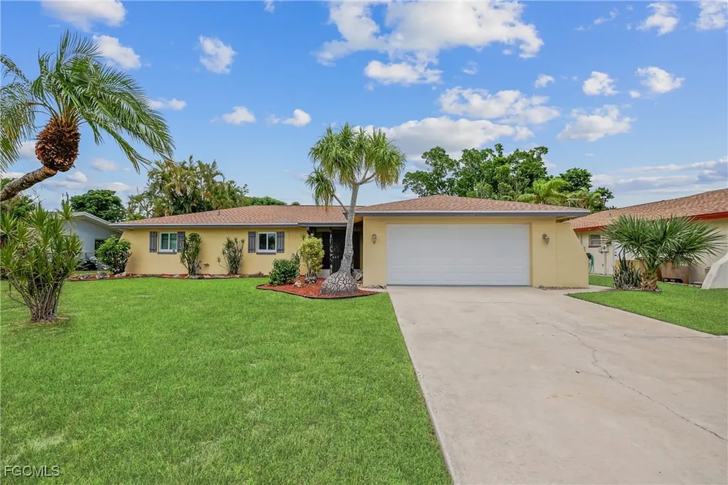 331 SE 47th Street Cape Coral FL 33904