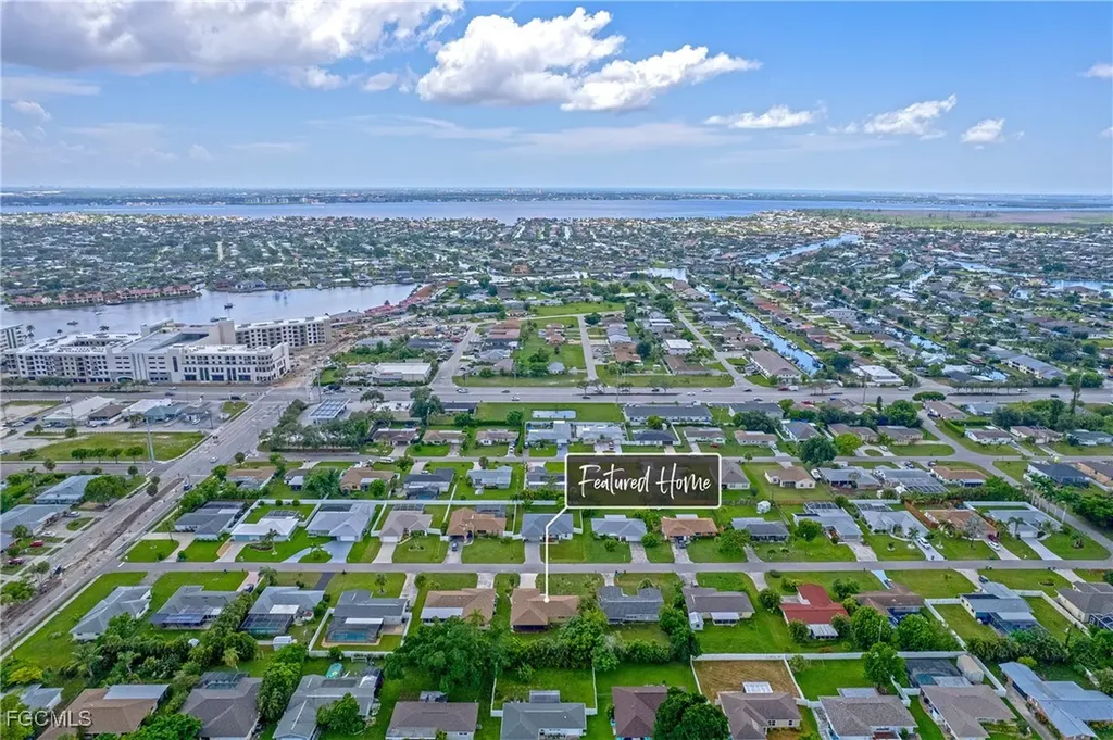 331 SE 47th Street Cape Coral FL 33904