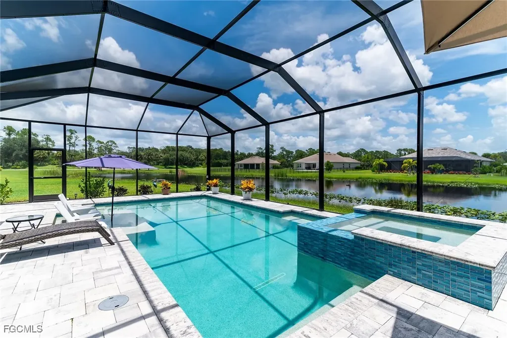 17190 Serengeti Circle Alva FL 33920