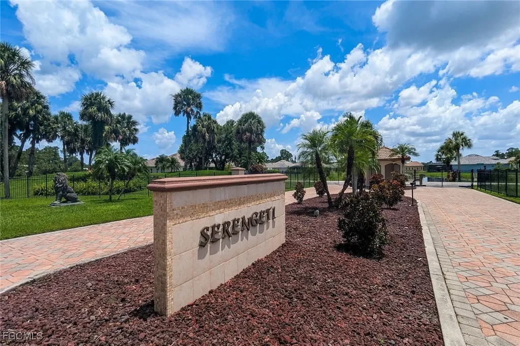 17190 Serengeti Circle Alva FL 33920