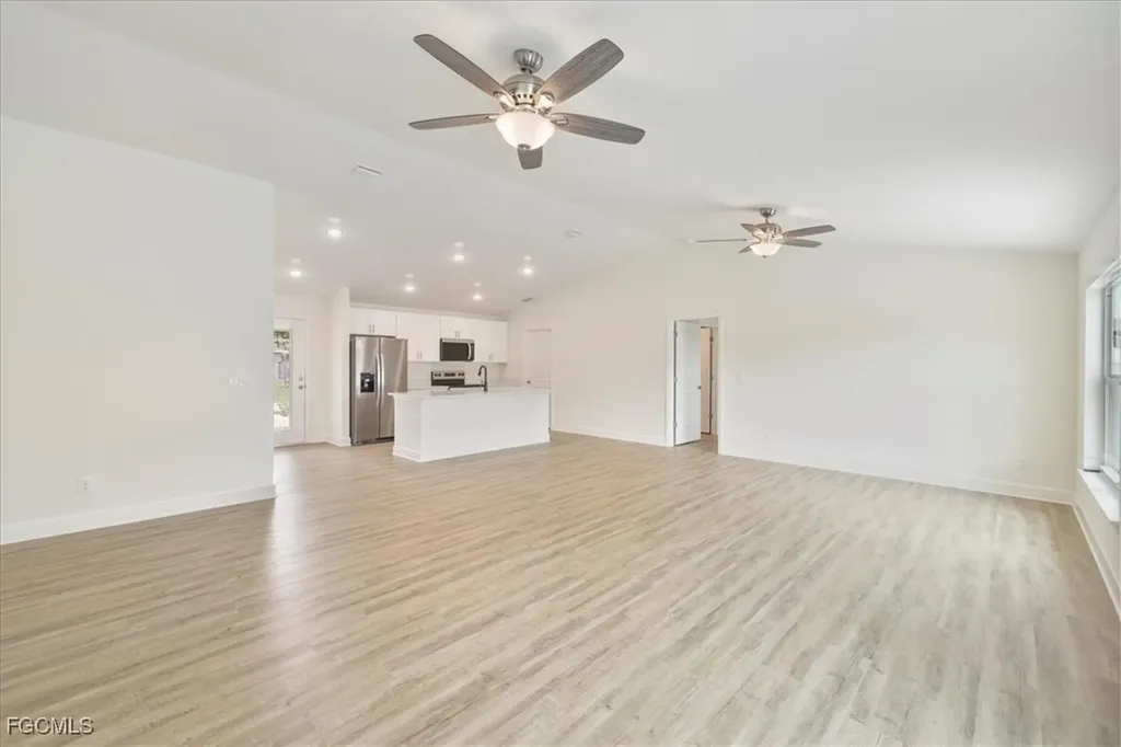 1136 NW 9th Terrace Cape Coral FL 33993