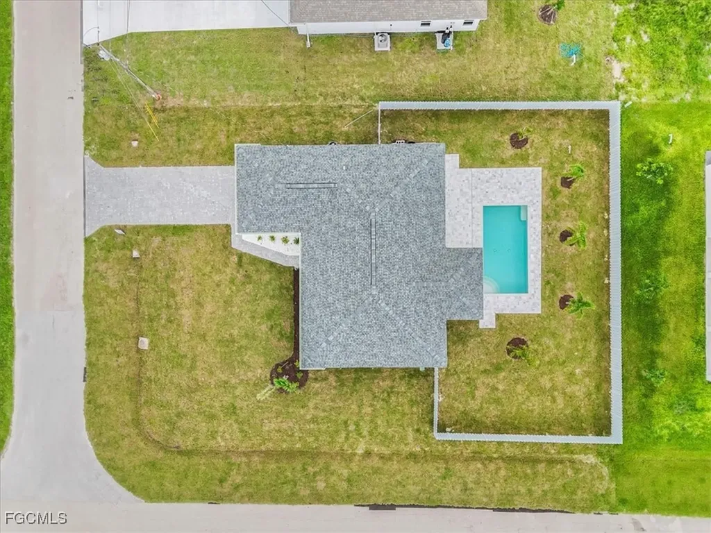 1136 NW 9th Terrace Cape Coral FL 33993