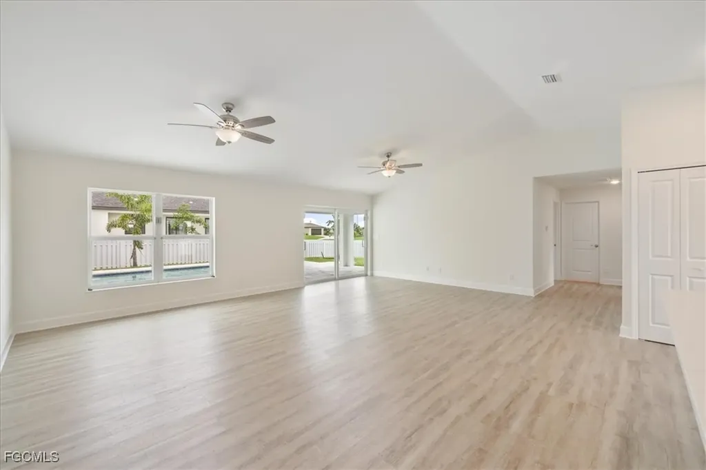 1136 NW 9th Terrace Cape Coral FL 33993