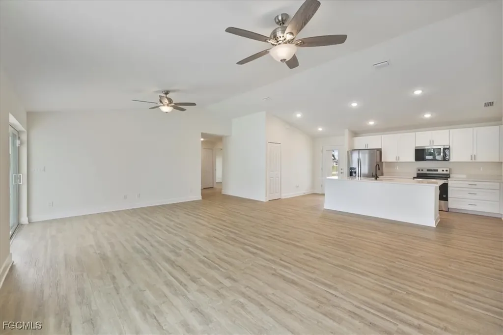 1136 NW 9th Terrace Cape Coral FL 33993