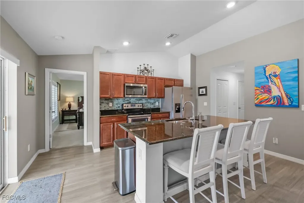 1108 SW 11th Place Cape Coral FL 33991