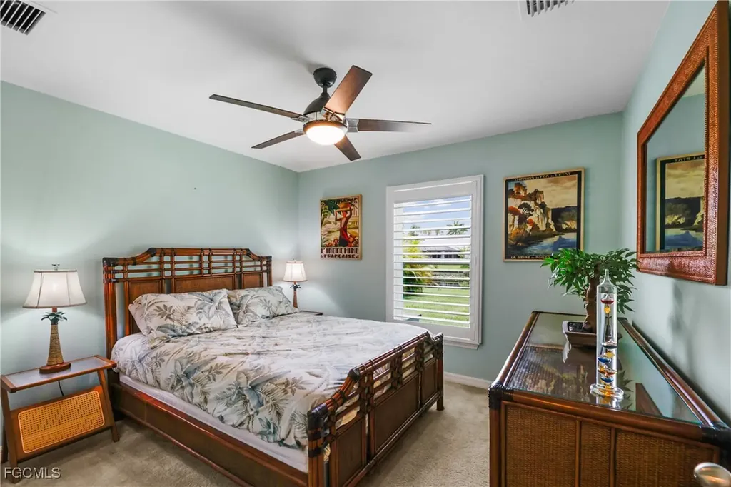 1108 SW 11th Place Cape Coral FL 33991