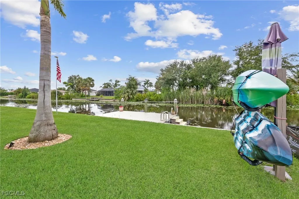 1108 SW 11th Place Cape Coral FL 33991