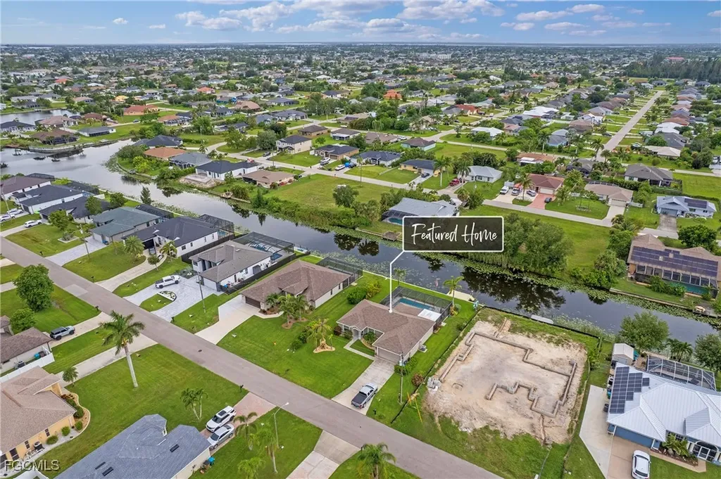 1108 SW 11th Place Cape Coral FL 33991