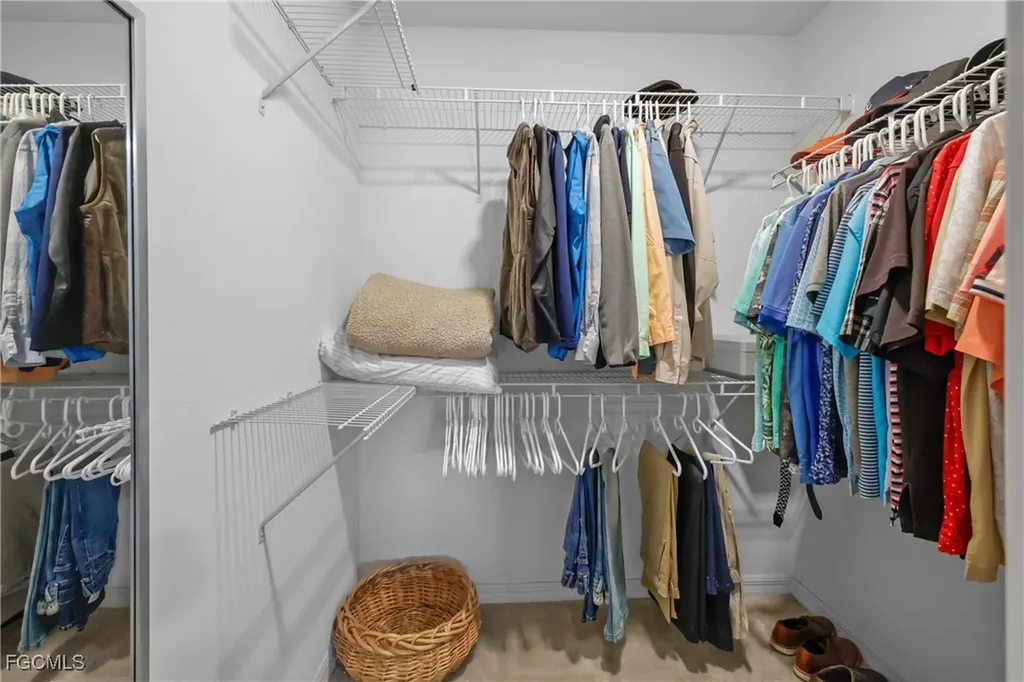 1108 SW 11th Place Cape Coral FL 33991