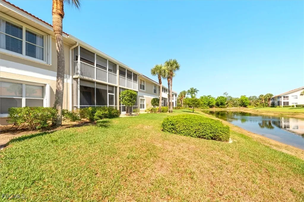 5135 Cobble Creek Court Naples FL 34110