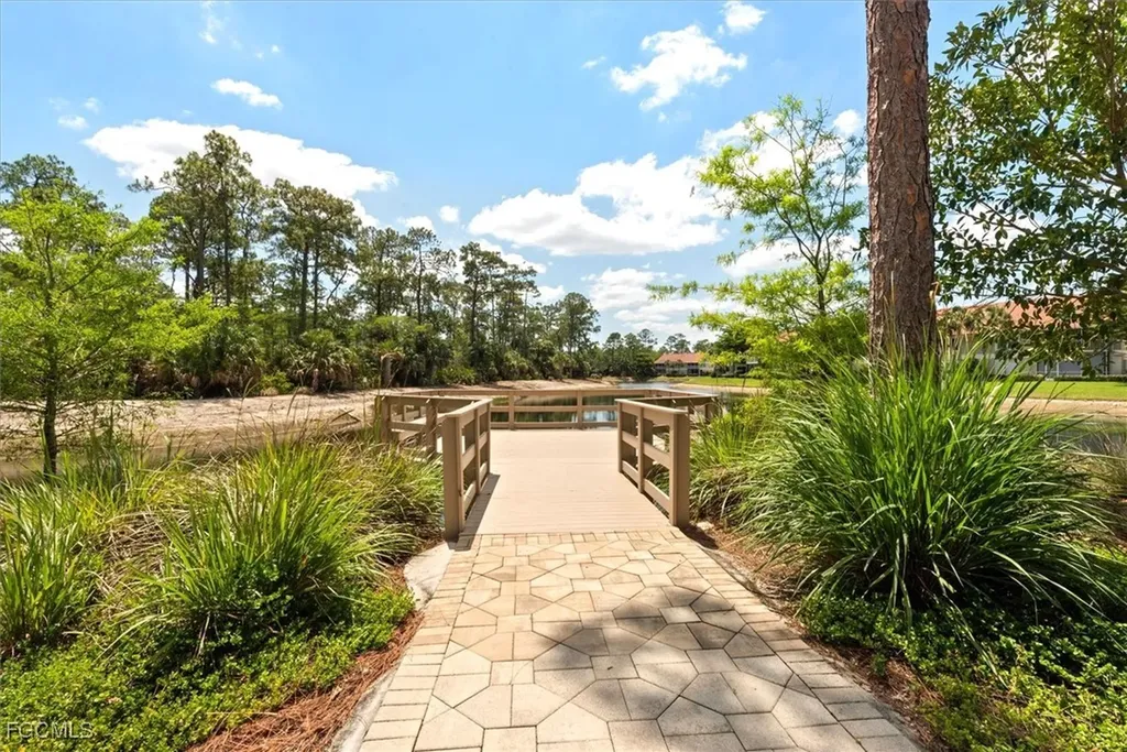 5135 Cobble Creek Court Naples FL 34110