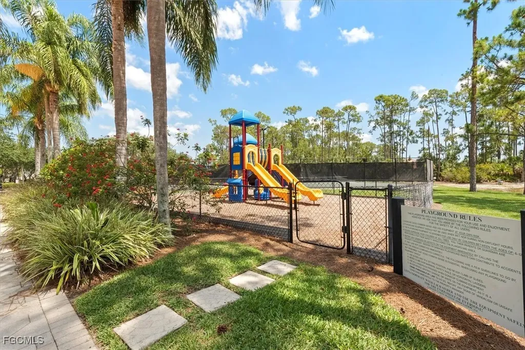 5135 Cobble Creek Court Naples FL 34110