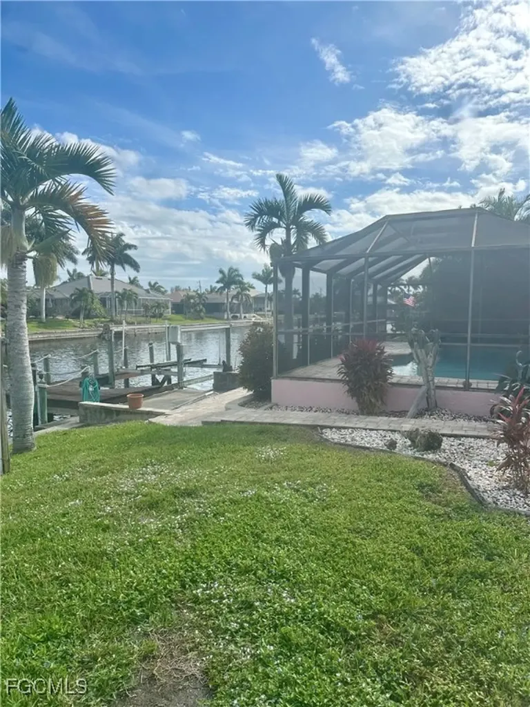 4101 SW 28th Place Cape Coral FL 33914
