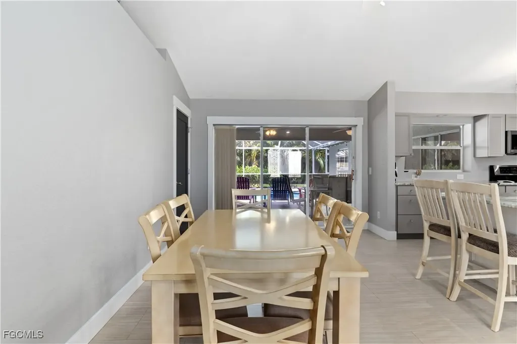 3425 SE 4th Avenue Cape Coral FL 33904