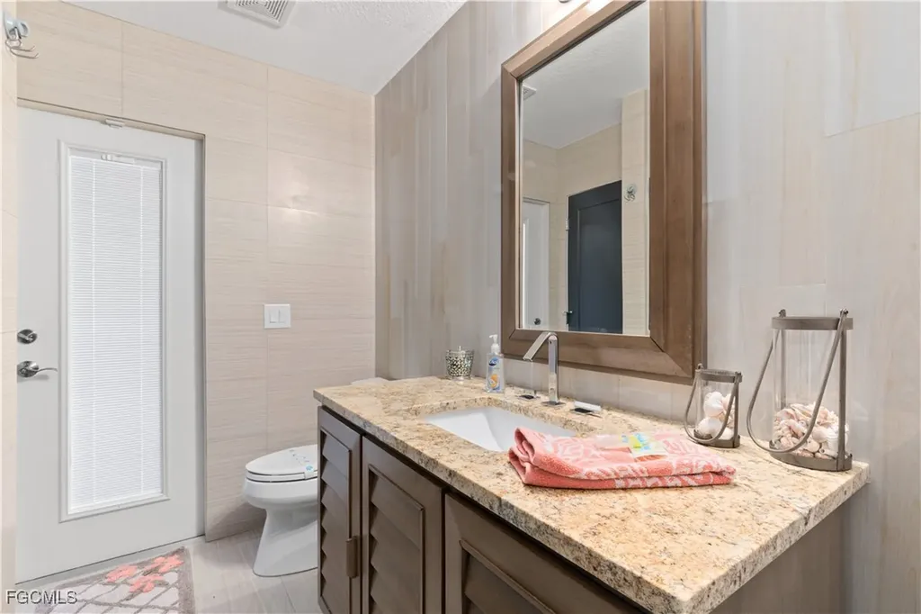 3425 SE 4th Avenue Cape Coral FL 33904