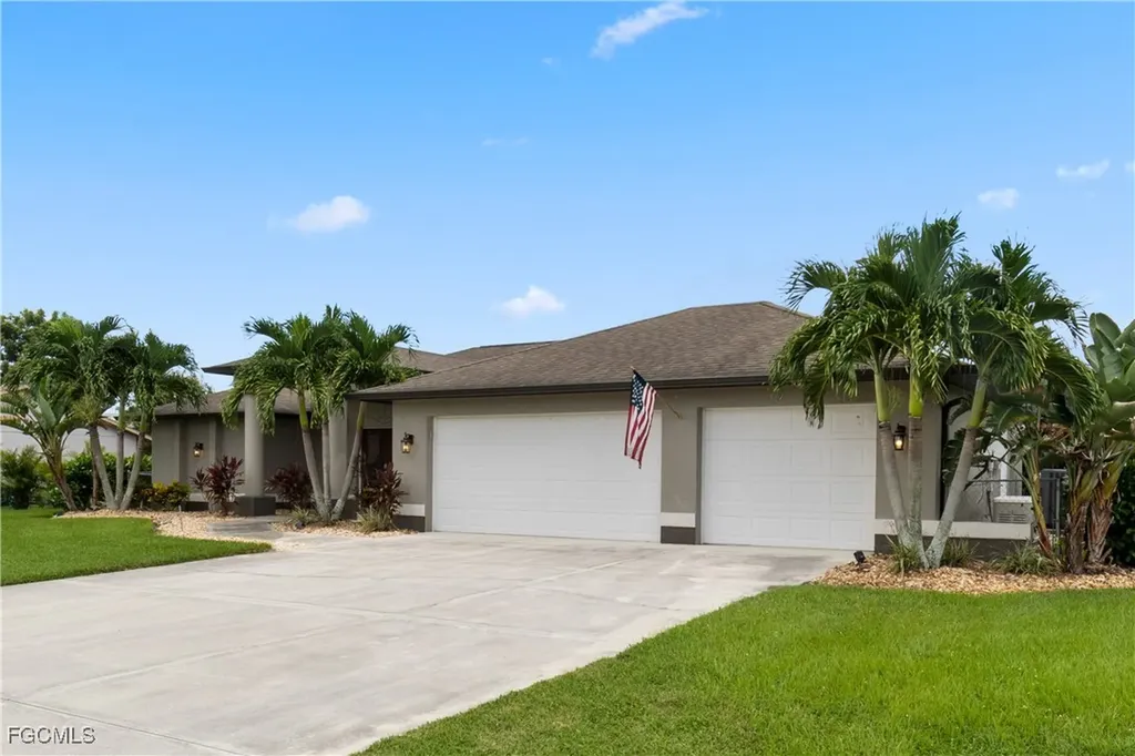 3425 SE 4th Avenue Cape Coral FL 33904