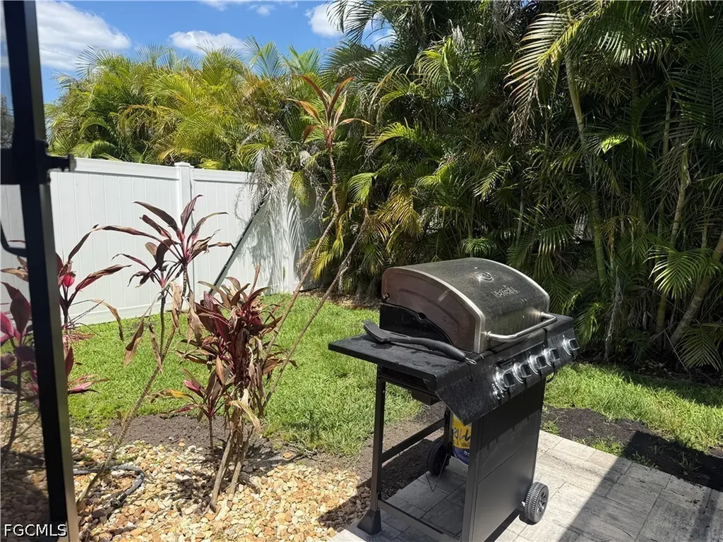 3425 SE 4th Avenue Cape Coral FL 33904