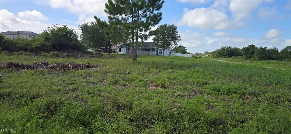 3617 19th Street SW Lehigh Acres FL 33976