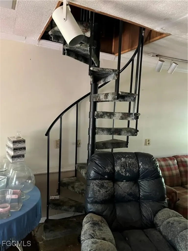 6292 Morgan La Fee Lane Fort Myers FL 33912