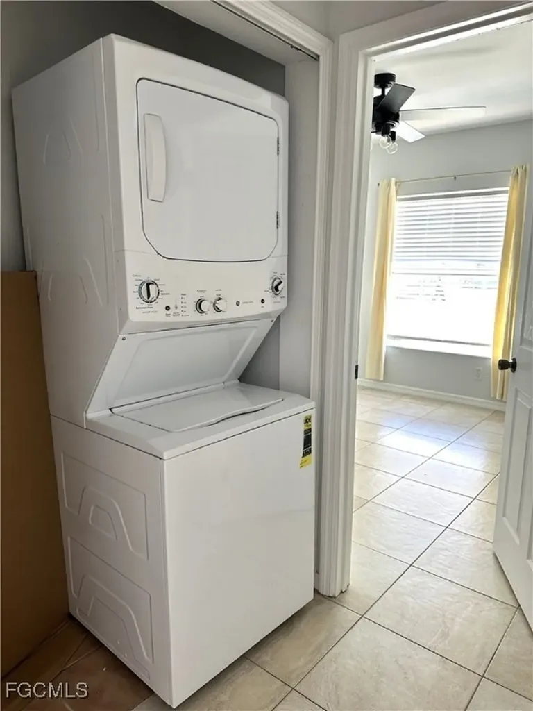 8423 Bernwood Cove Loop Fort Myers FL 33966