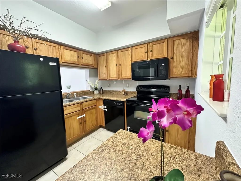 8423 Bernwood Cove Loop Fort Myers FL 33966