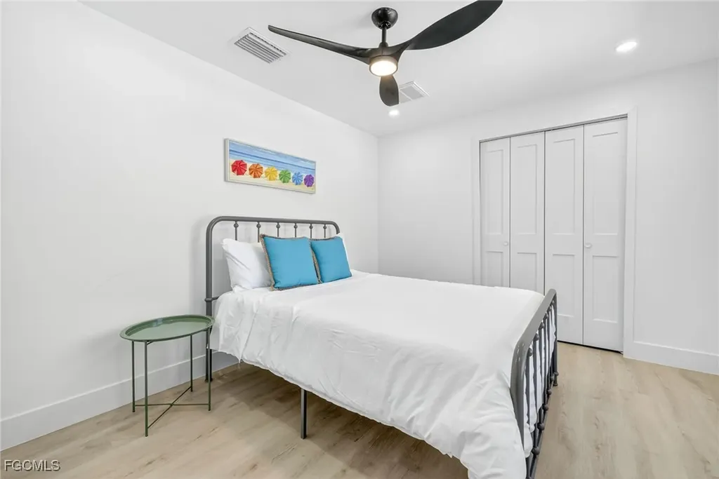 1105 Skiff Place Sanibel FL 33957