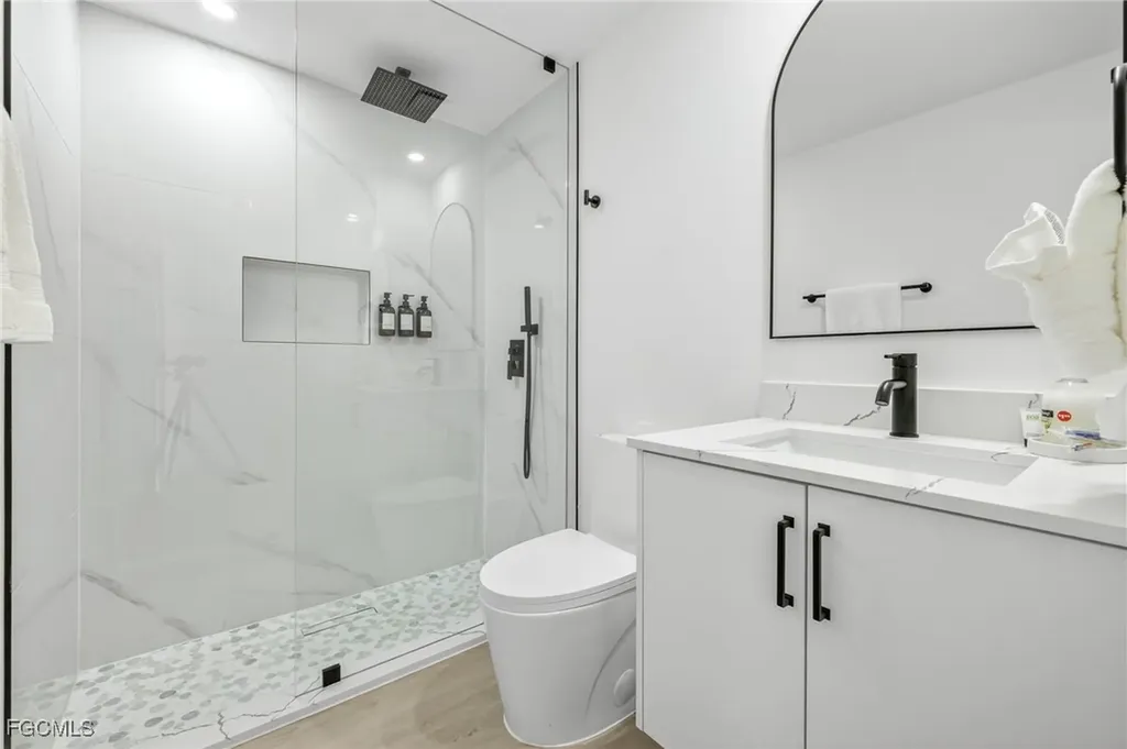 1105 Skiff Place Sanibel FL 33957