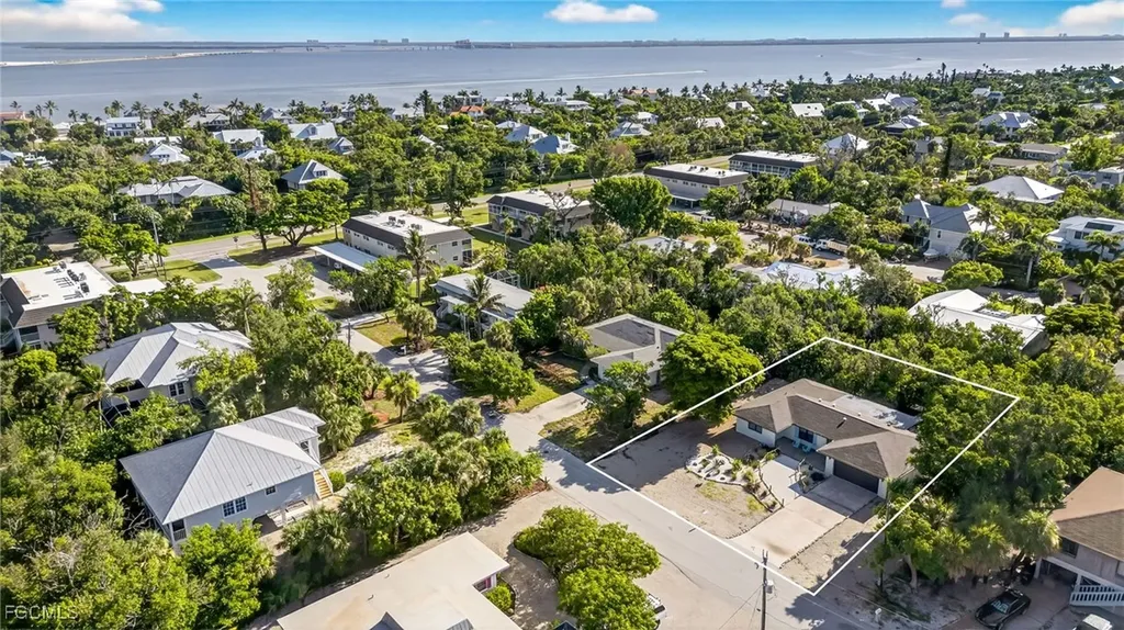 1105 Skiff Place Sanibel FL 33957