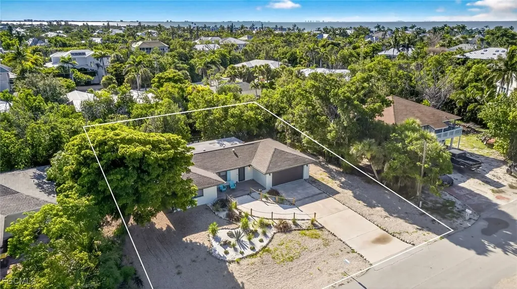 1105 Skiff Place Sanibel FL 33957