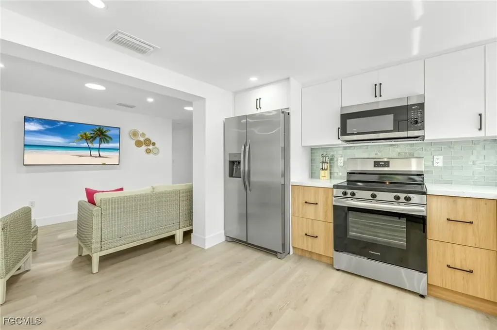 1105 Skiff Place Sanibel FL 33957