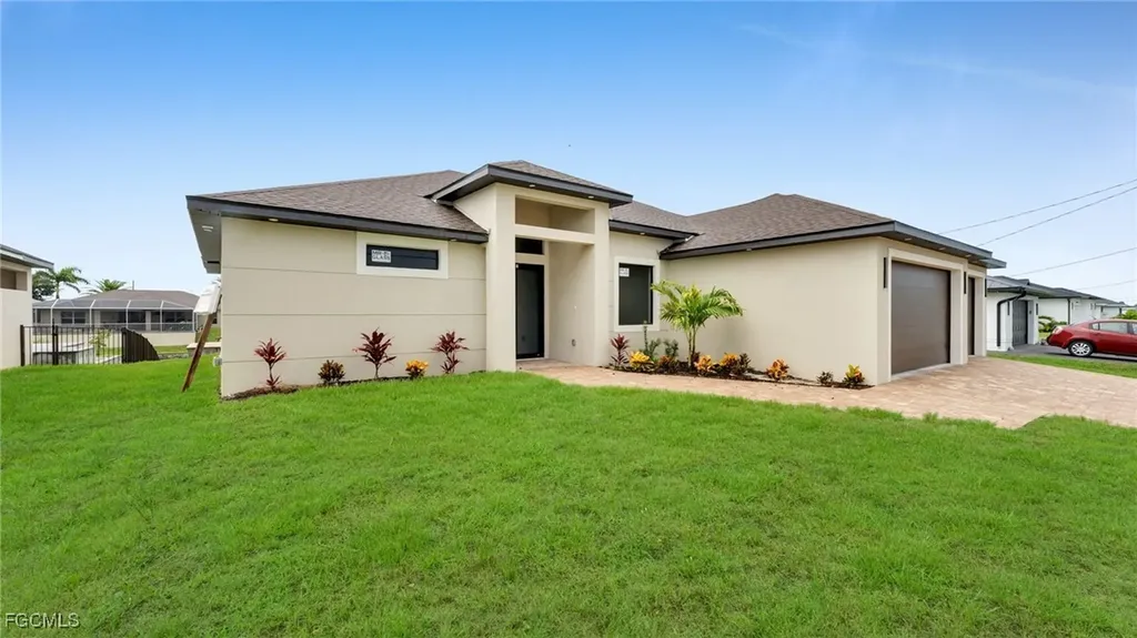 1713 NW 2nd Street Cape Coral FL 33993