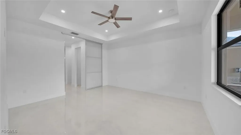 1713 NW 2nd Street Cape Coral FL 33993