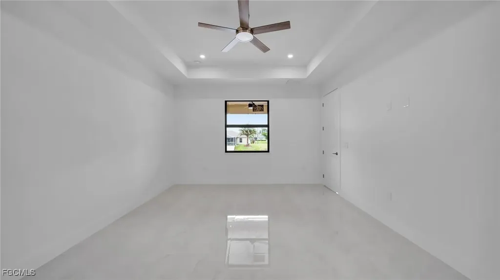 1713 NW 2nd Street Cape Coral FL 33993