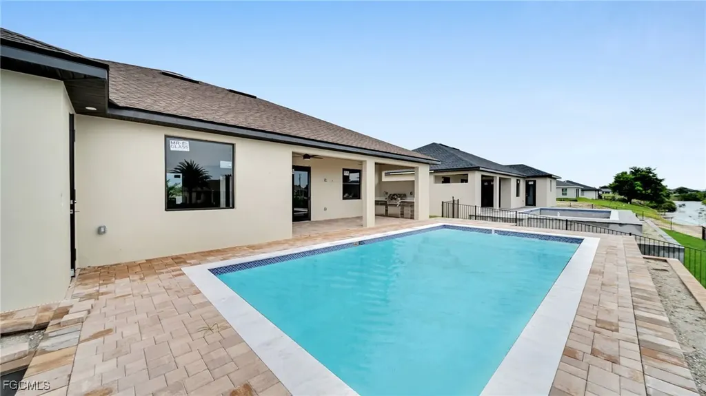 1713 NW 2nd Street Cape Coral FL 33993