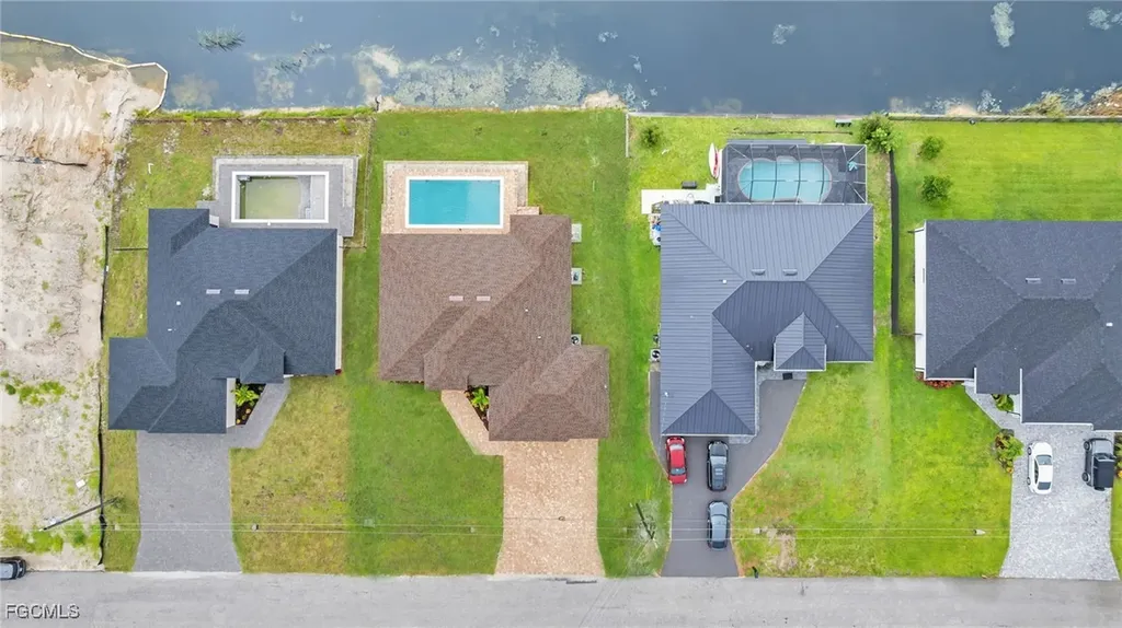 1713 NW 2nd Street Cape Coral FL 33993