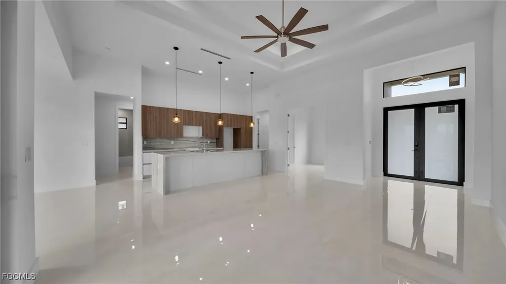 1713 NW 2nd Street Cape Coral FL 33993