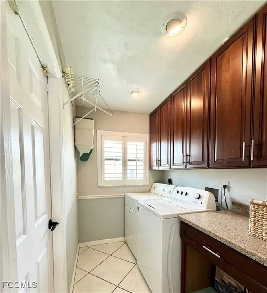 228 NW 22nd Place Cape Coral FL 33993