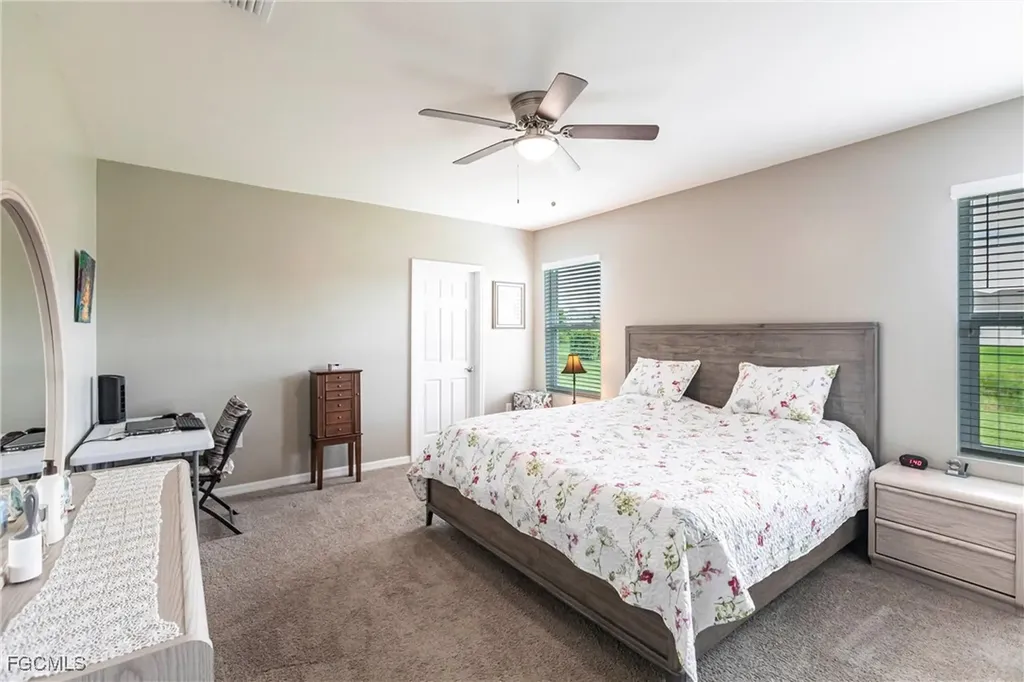 3313 Acapulco Circle Cape Coral FL 33909